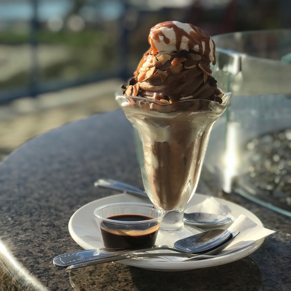 Meet your Posher, Rachel - Picture 9 of 12